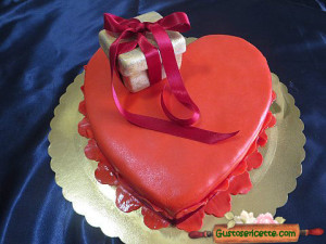 torta cuore san valentino, decorata e buonissima