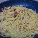 Spaghetti veloci speck e curcuma