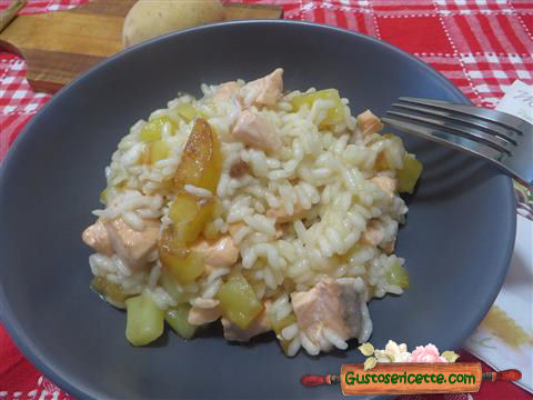 Risotto patate e salmone