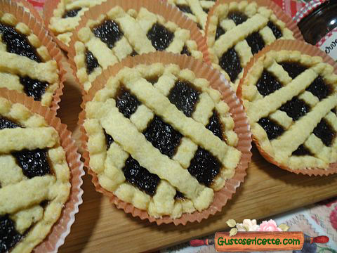 Crostatine alle visciole