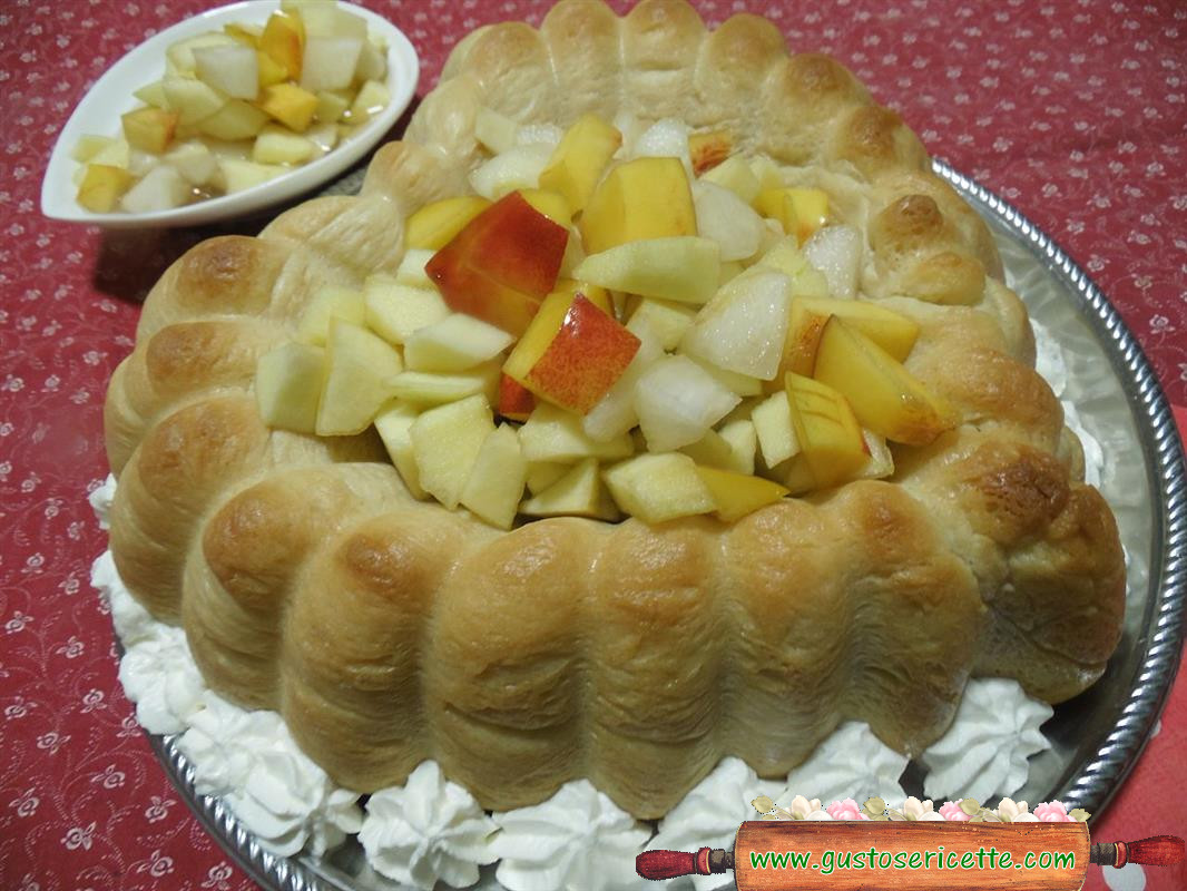 Torta baba alla frutta