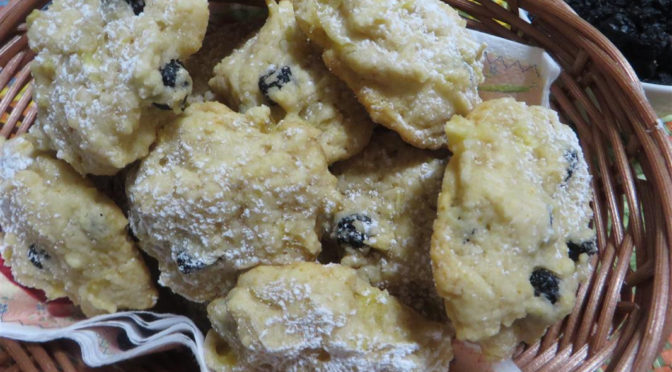 Biscotti alle mele e bacche e di aronia