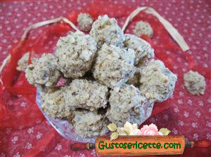 Castagne al cioccolato bianco e nocciole