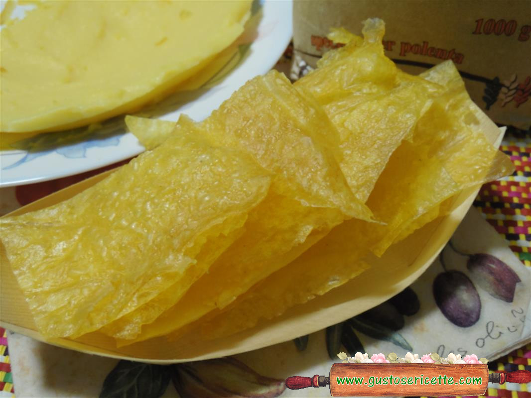 Chips di polenta croccanti