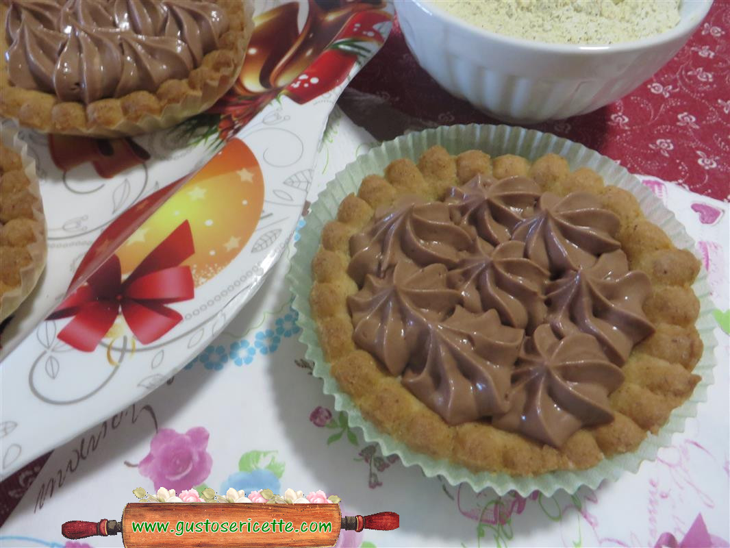 Crostatine farina di roveja panna e nutella