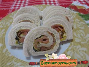 Girelle di pancarrè zucchine e salmone
