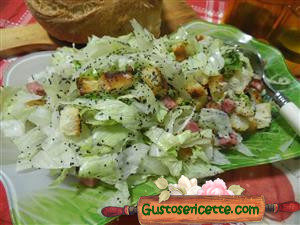 Insalata croccante con mortadella di cinghiale