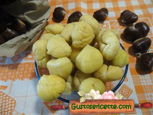 Come sbucciare velocemente le castagne 
