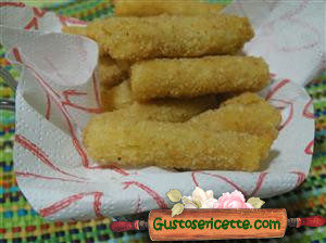 Pasta fritta ripiena con wurstel