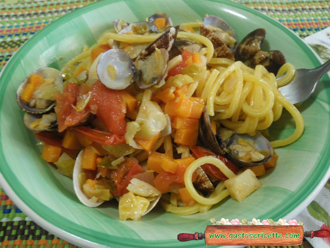 Tonnarelli alle vongole e verdure