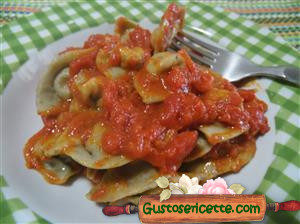 Cappelletti al radicchio e ricotta