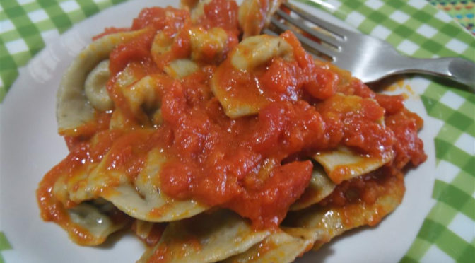 Cappelletti al radicchio e ricotta