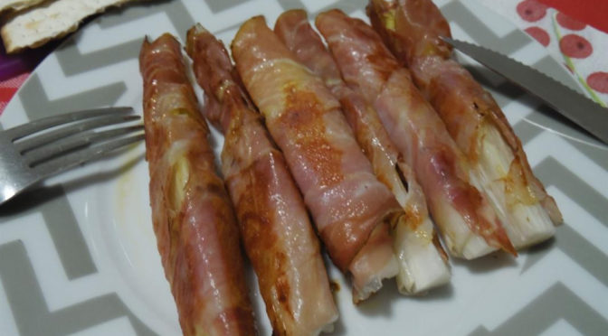 Indivia belga con speck light alla piastra