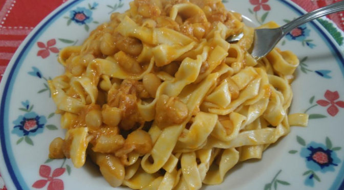 Tagliatelle veloci tonno e fagioli
