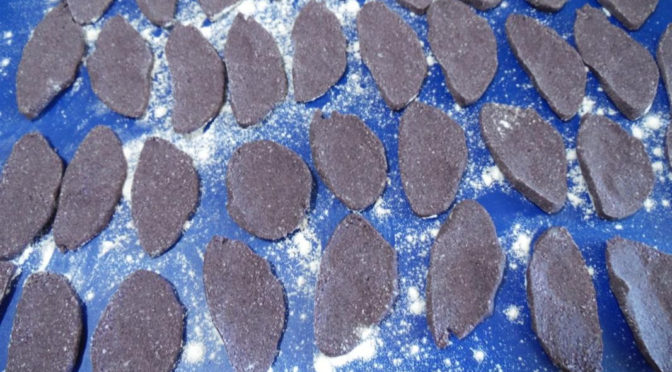 Gnocchi di riso cinesi con riso nero integrale