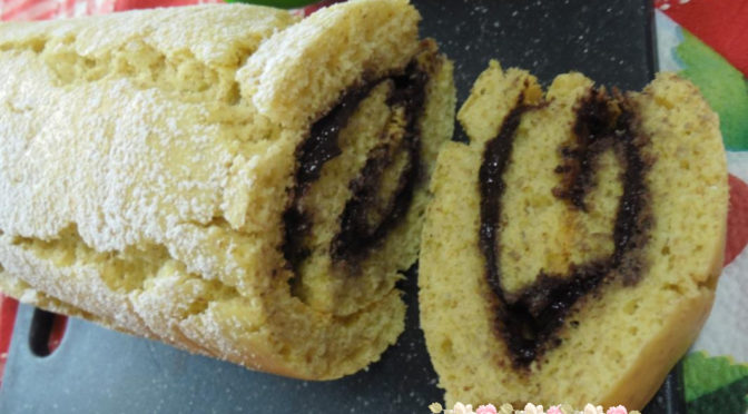 Rotolo light con marmellata di more