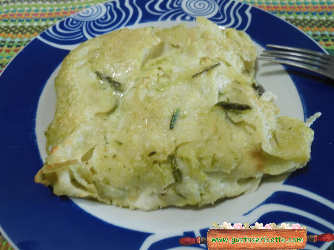 Lasagna agli asparagi e pane carasau