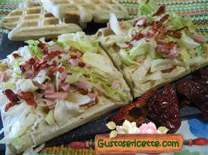 Waffel salati farina grano arso e peperone crusco