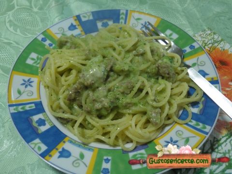 Spaghetti salsiccia e crema di zucchine