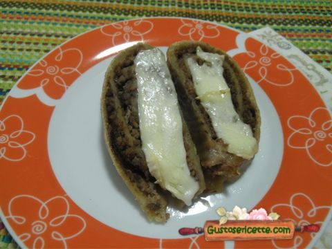 Strudel salato al radicchio con pasta matta all’origano cubano