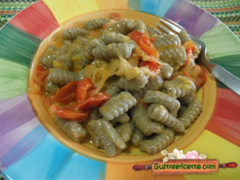 Gnocchetti sardi al mirto pomodori e taleggio