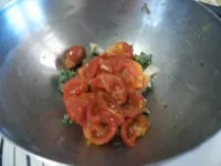 Pomodorini in una ciotola