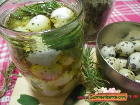 Uova di quaglia sott’olio