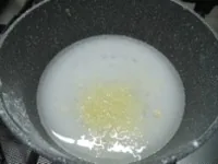 Preparazione gelatina al tortagel con finger lime