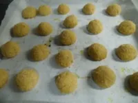 Polpettine di patate e tonno cotte e dorate